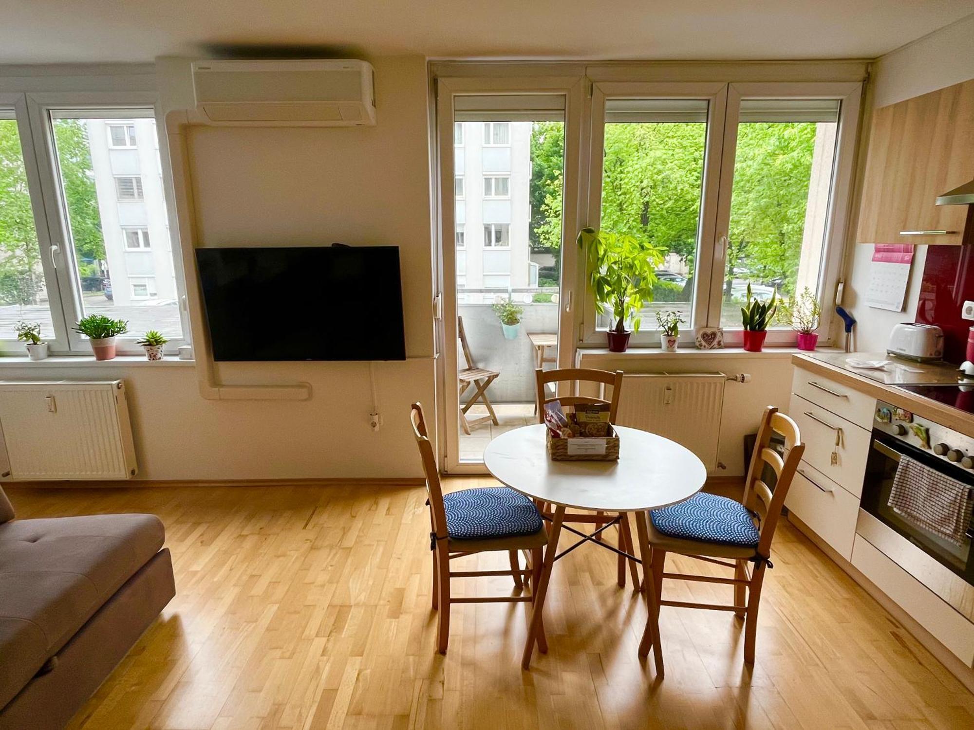 Cosy Studio Andy With Great Location ليوبليانا المظهر الخارجي الصورة